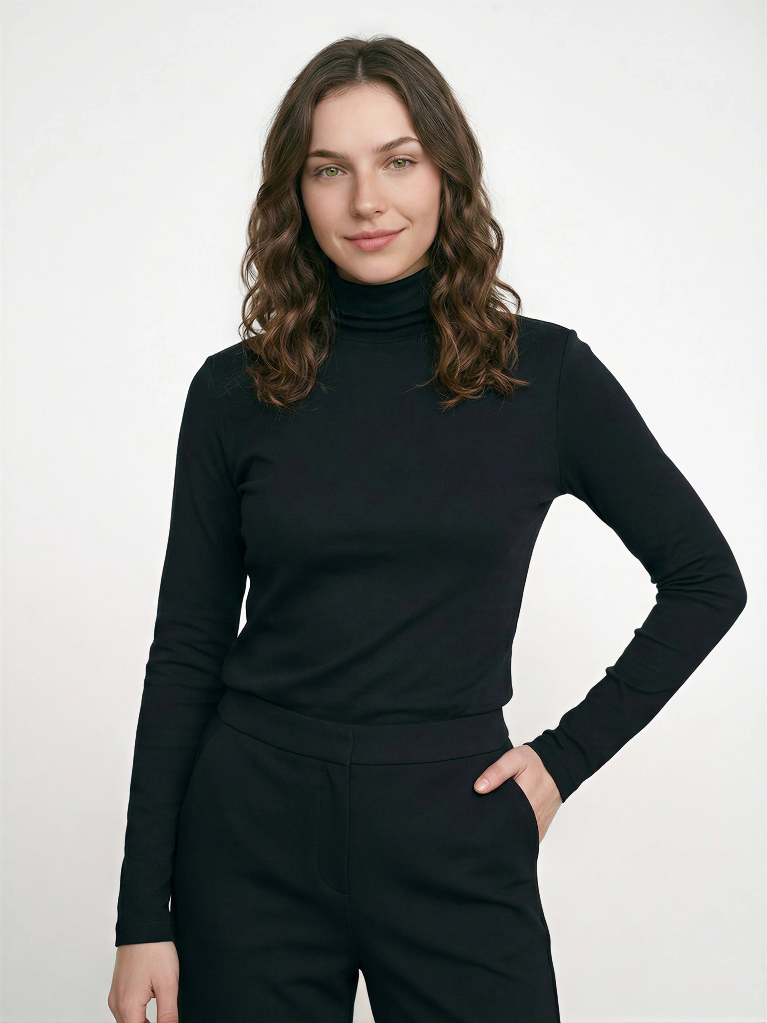 Водолазка черного цвета из смесового хлопка